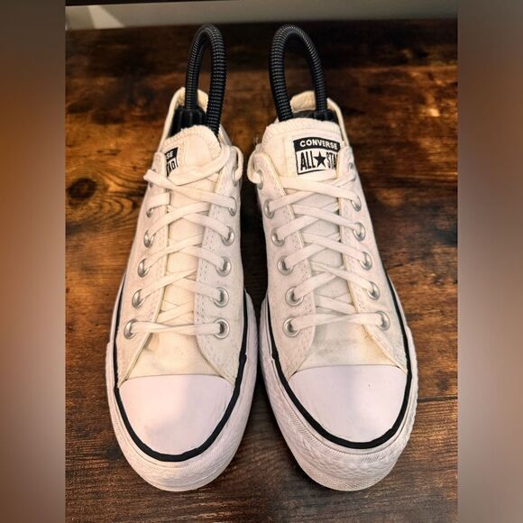 Converse all Stars Chuck Taylor’s Platform size 6 - Picture 8 of 13